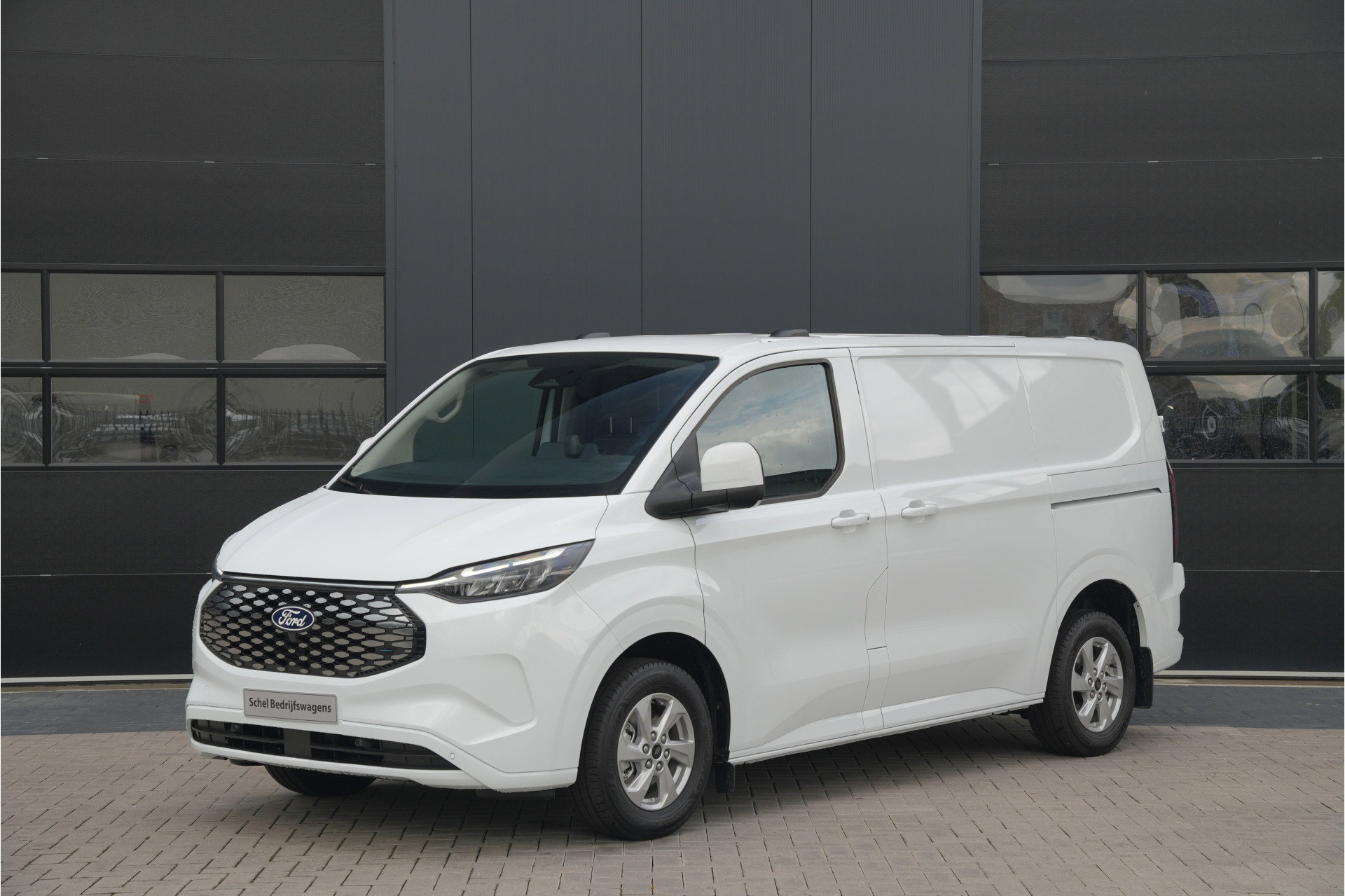 Foto van Ford E-Transit Custom