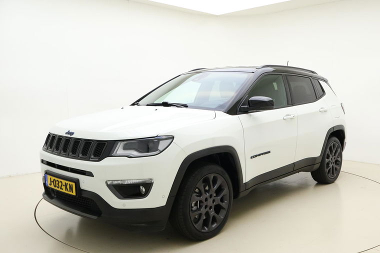 Foto van Jeep Compass