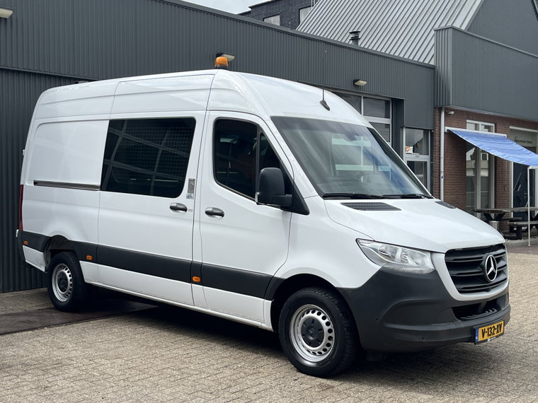 Mercedes-Benz Sprinter foto 1