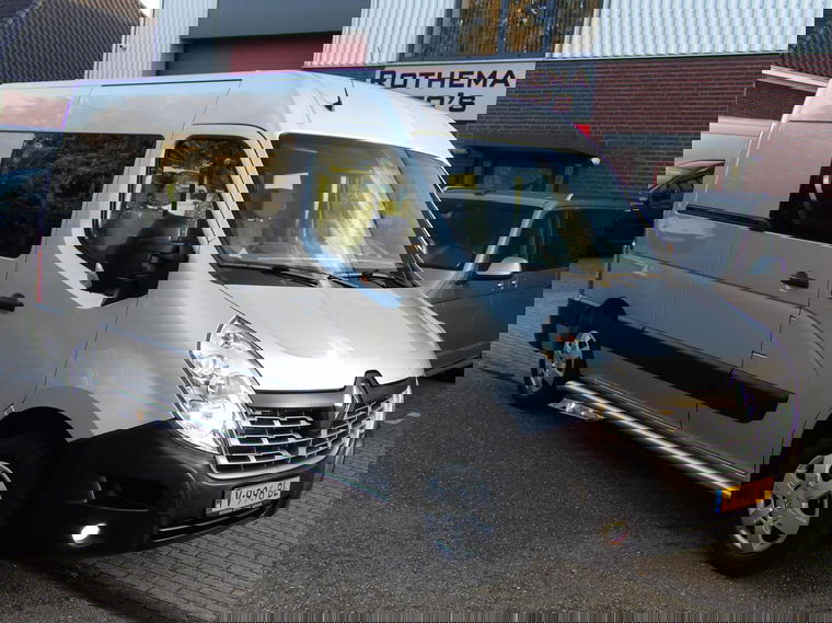 Renault Master bestel