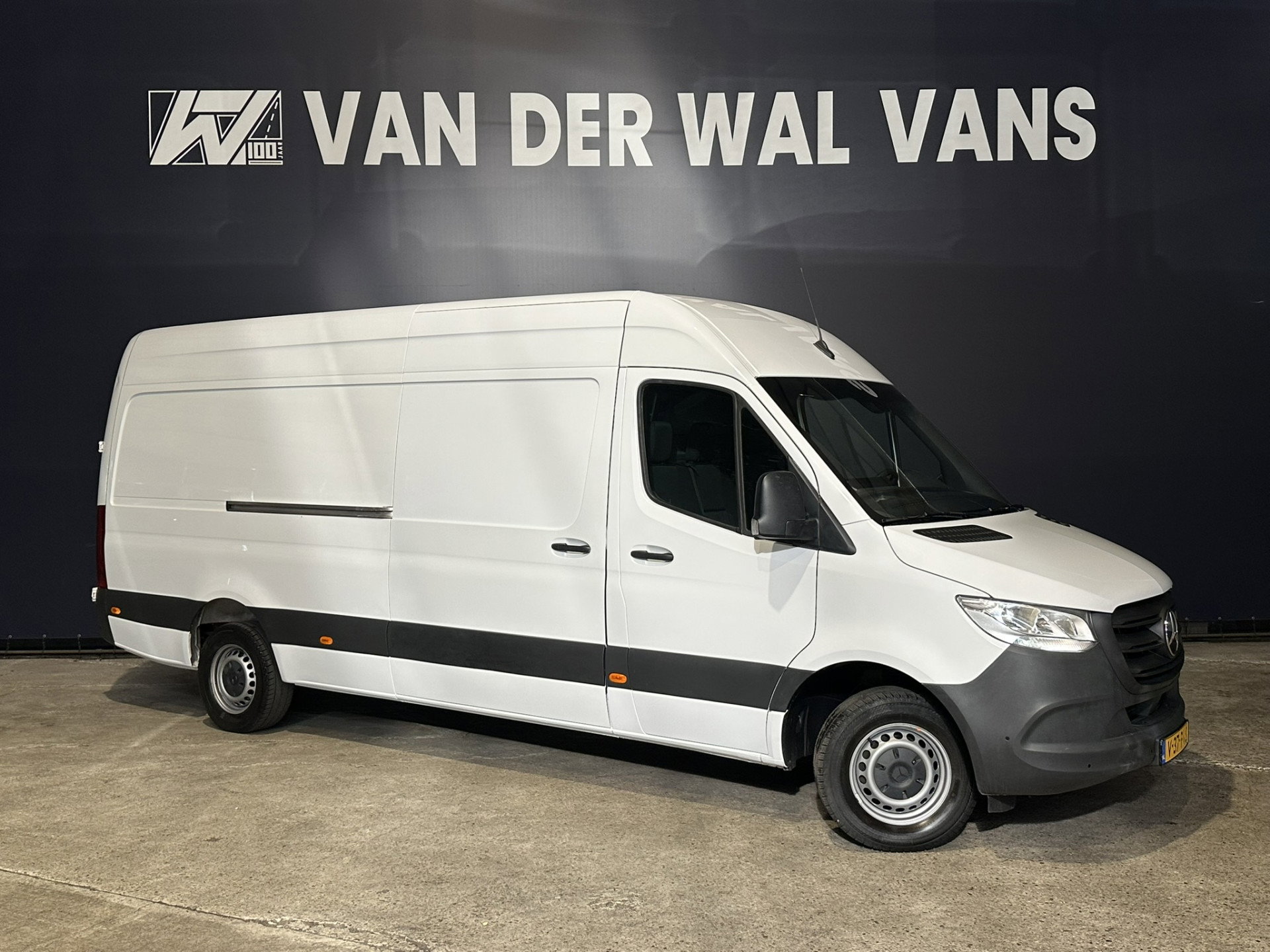 Mercedes-Benz Sprinter 317 CDI 170pk L3H2 Euro6 Airco | Camera | Apple Carplay | Cruisecontrol