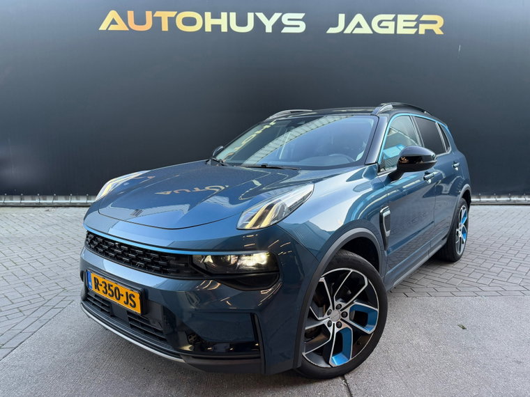 Lynk & Co 01 foto 1
