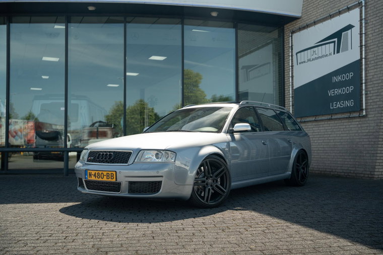 Audi RS6 foto 1