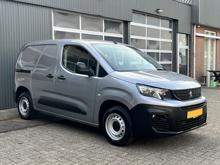 Foto van Peugeot Partner
