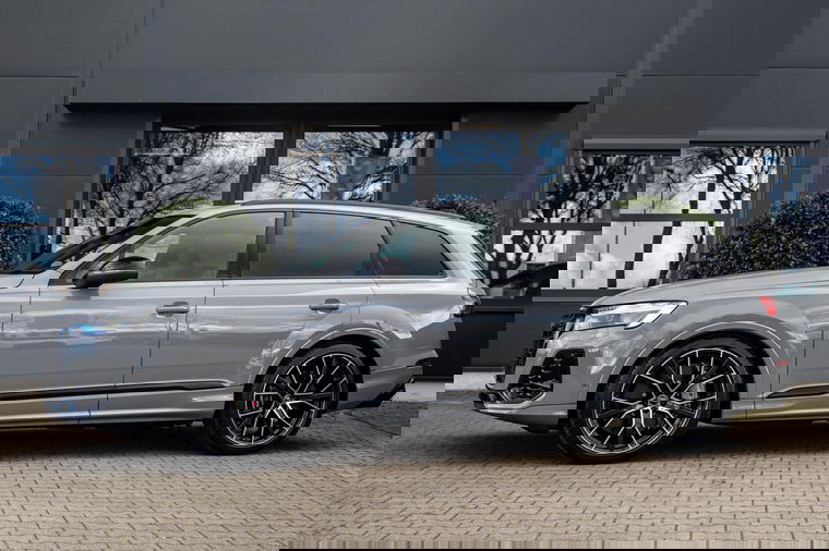 Audi SQ7
