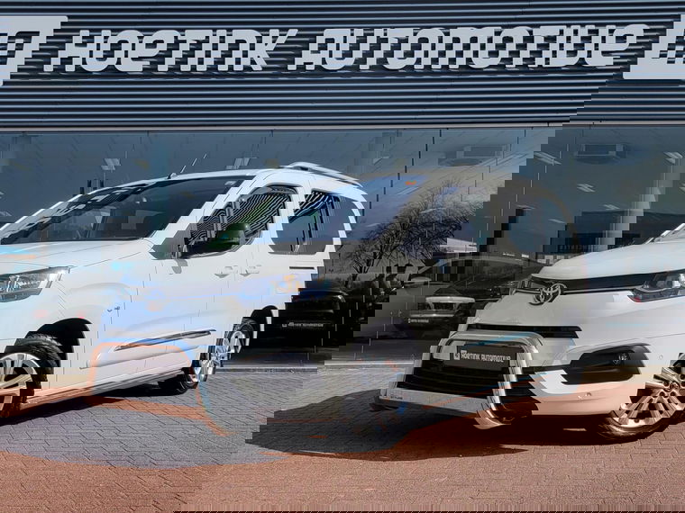 Foto van Toyota PROACE CITY Verso