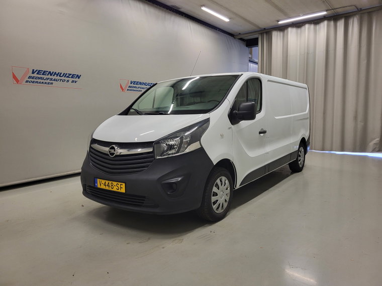 Opel Vivaro foto 1