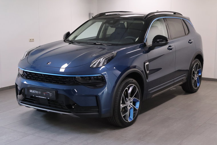 Lynk & Co 01 foto 1