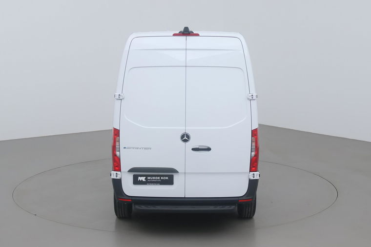 Mercedes-Benz eSprinter