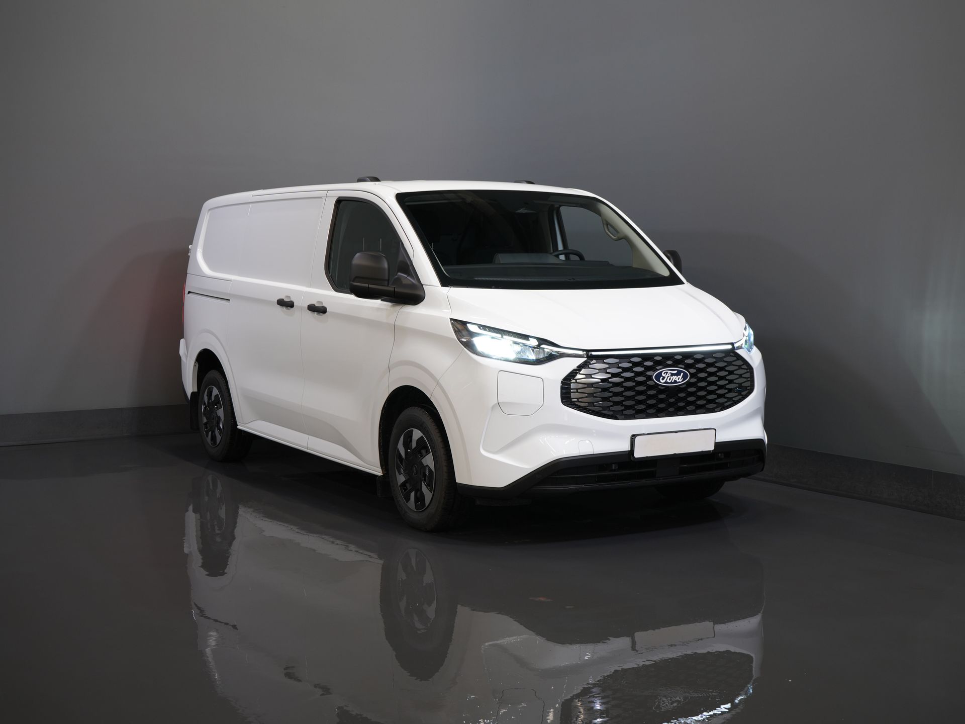 Foto van Ford E-Transit Custom