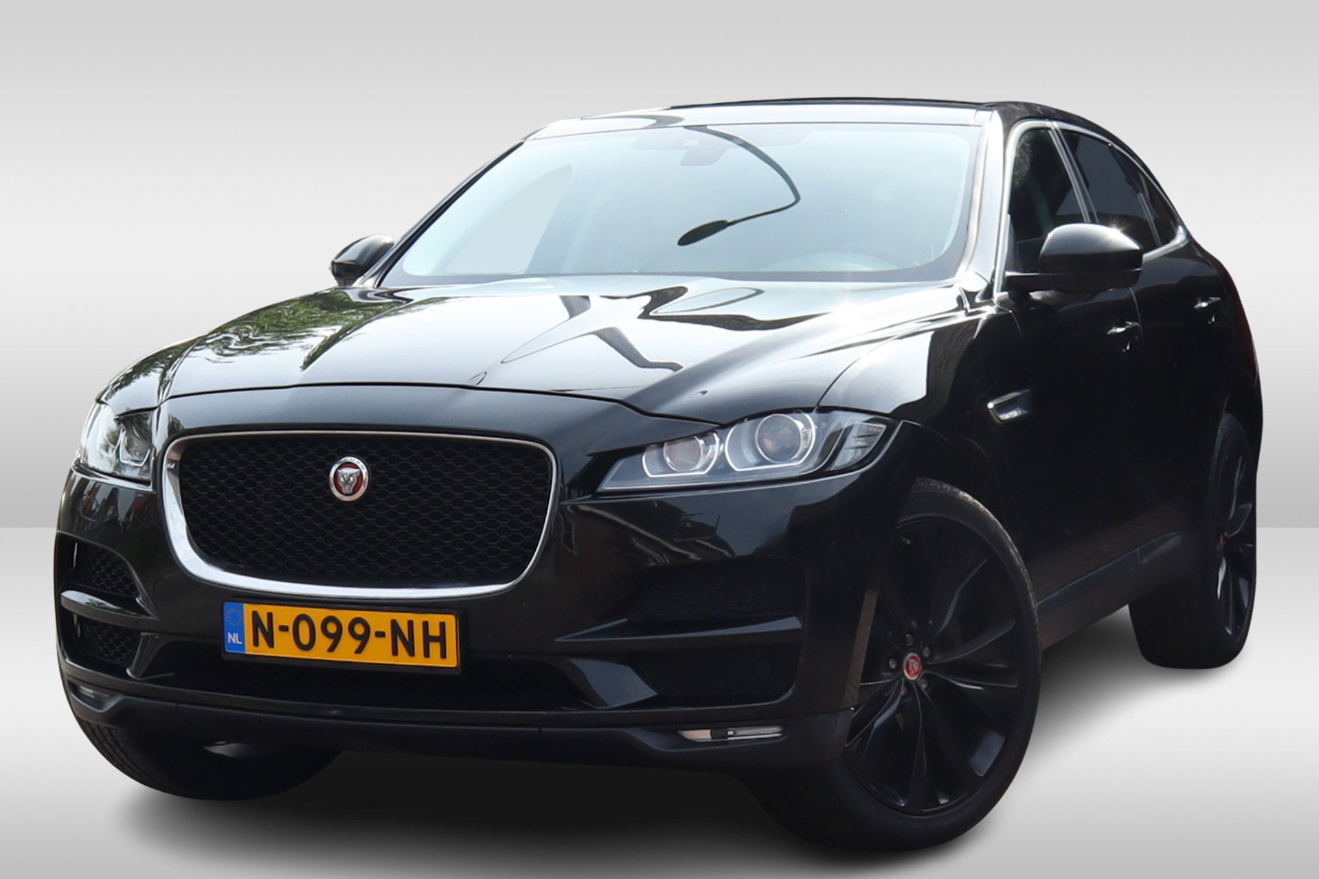 Foto van Jaguar F-Pace