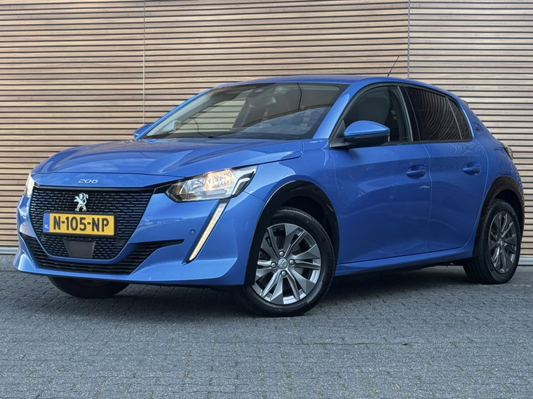 Peugeot e-208