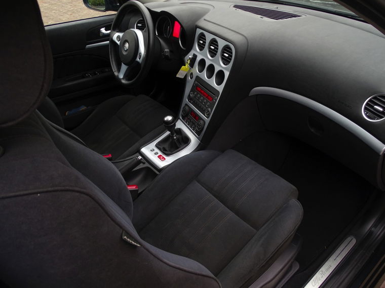 Alfa Romeo 159