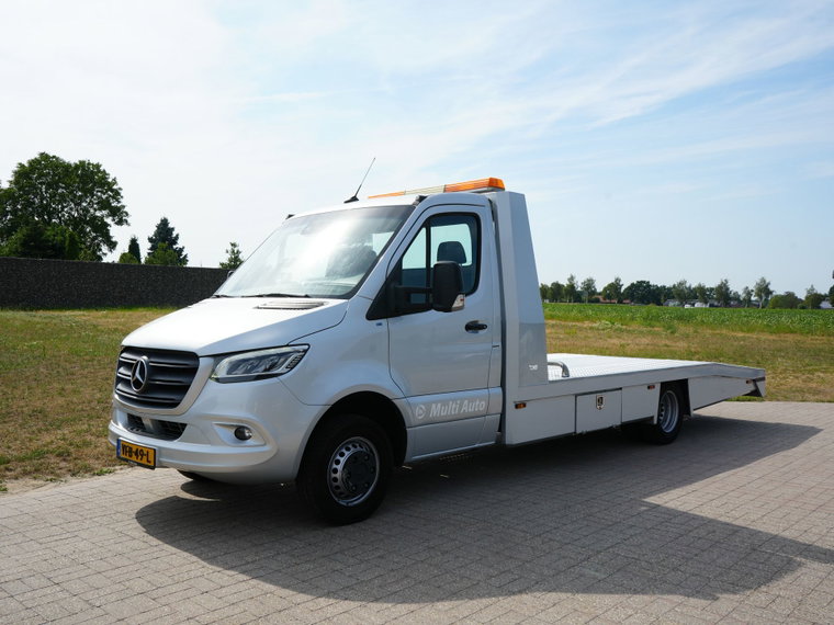 Mercedes-Benz Sprinter foto 1