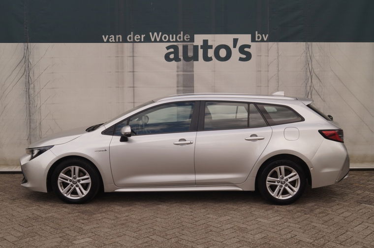 Toyota Corolla Touring Sports