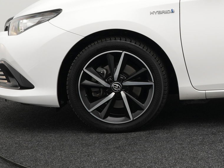 Toyota Auris Touring Sports
