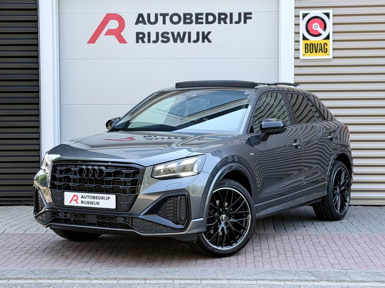 Audi Q2 foto 1