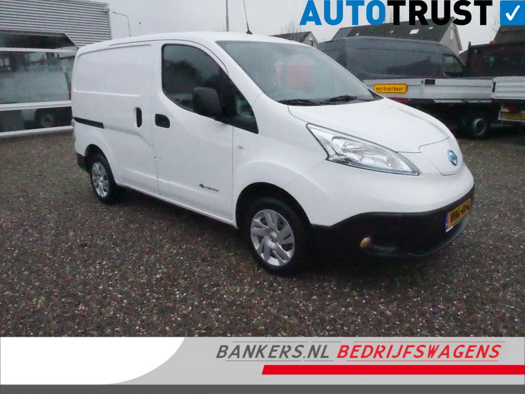 Foto van Nissan E-NV200