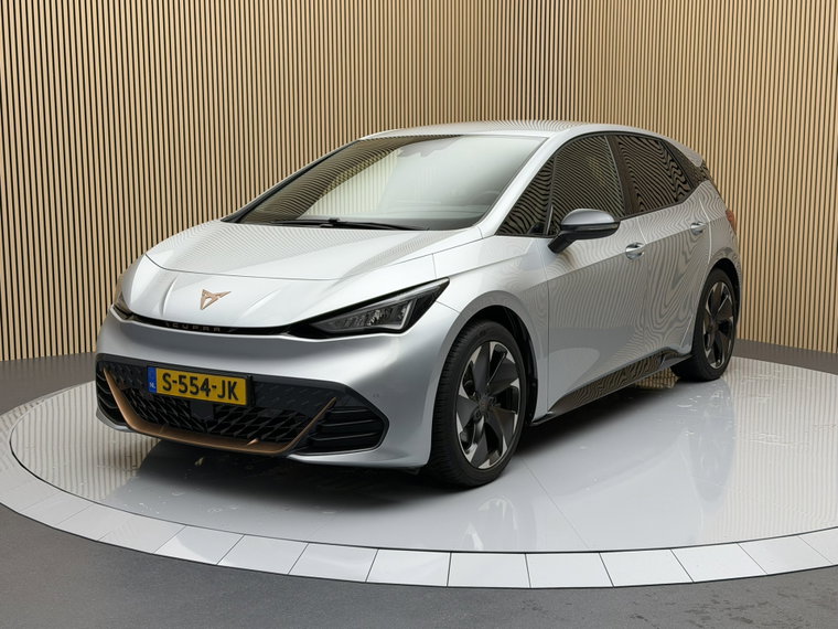 Foto van CUPRA Born