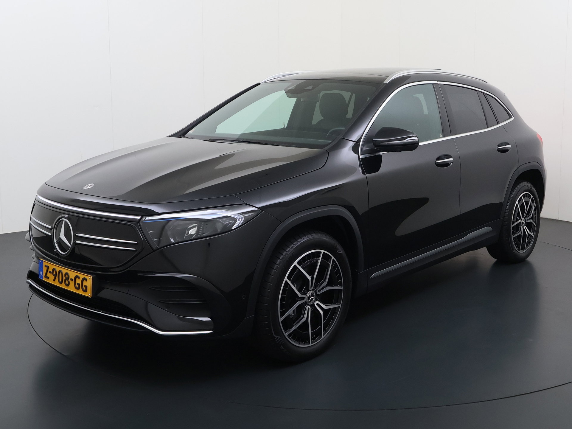 Foto van Mercedes-Benz EQA
