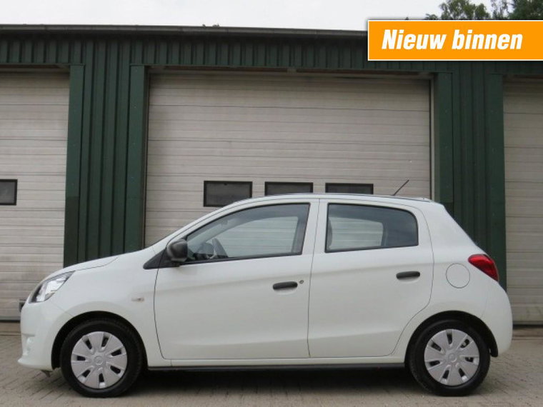 Mitsubishi Space Star foto 1