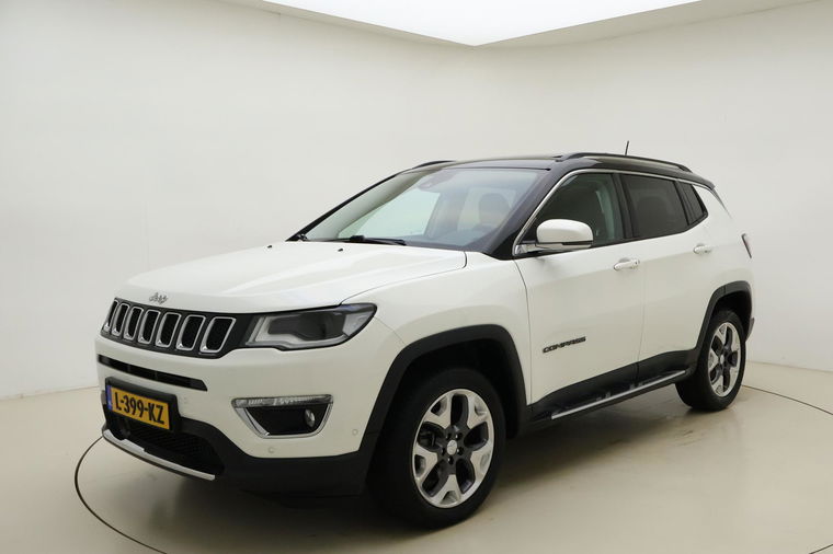 Foto van Jeep Compass