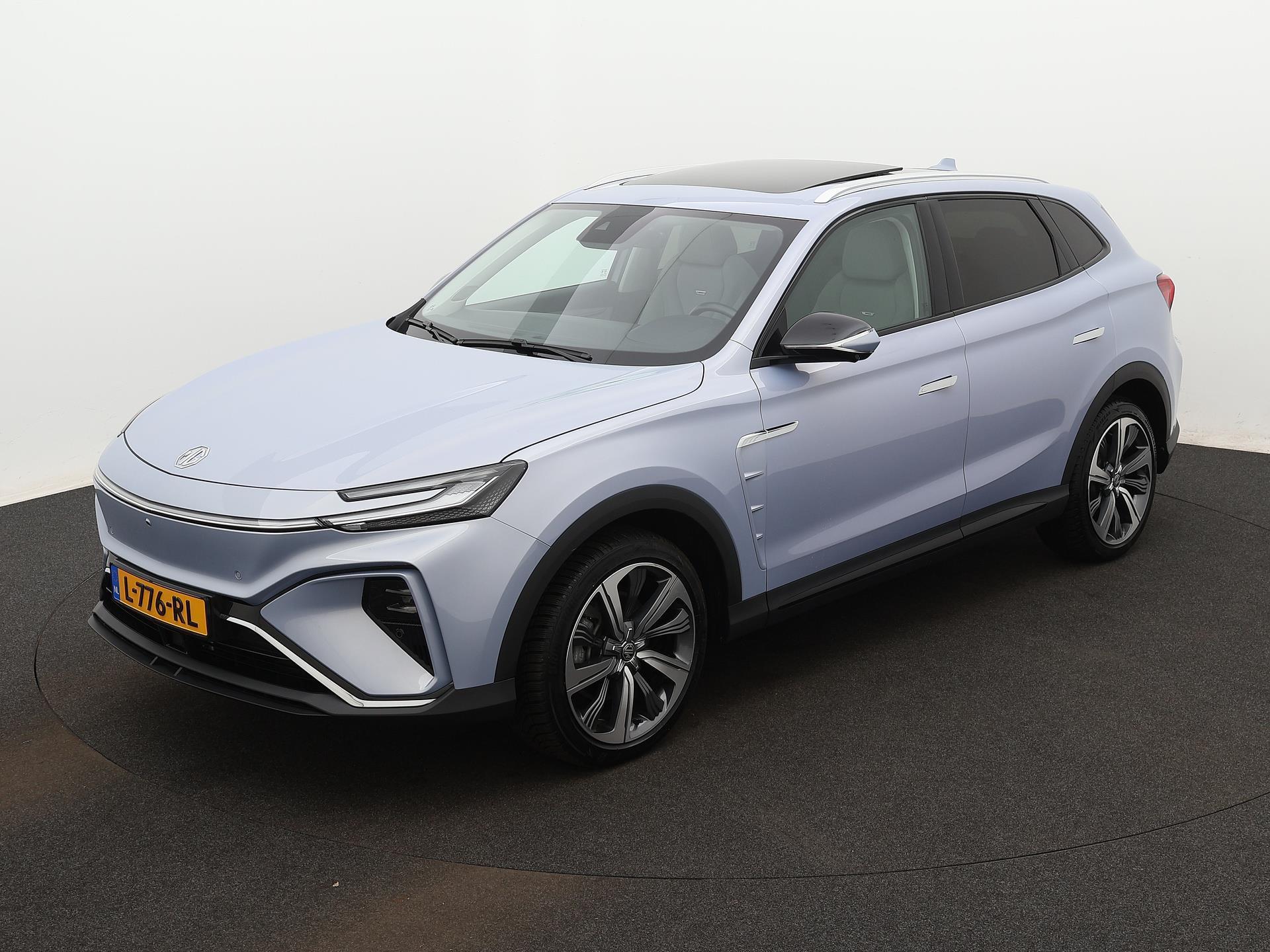 Foto van MG Marvel R