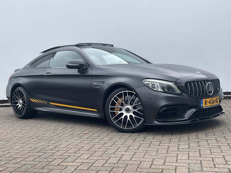 Foto van Mercedes-Benz AMG C