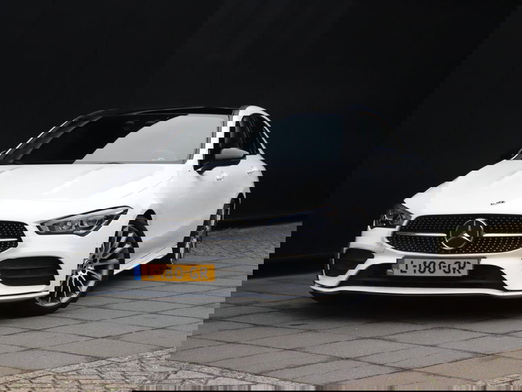 Foto van Mercedes-Benz CLA-Klasse
