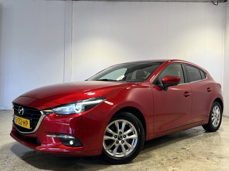 Mazda 3 foto 1