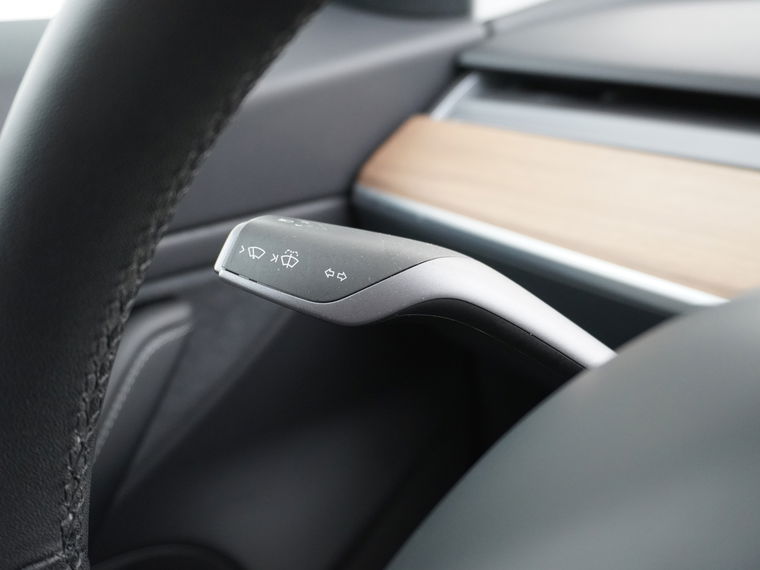 Tesla Model 3 Gerserveerd