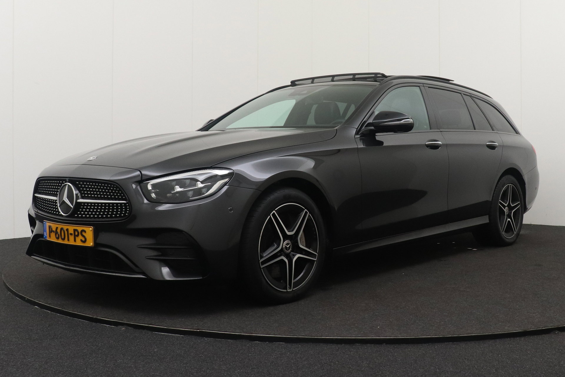 Foto van Mercedes-Benz E-Klasse