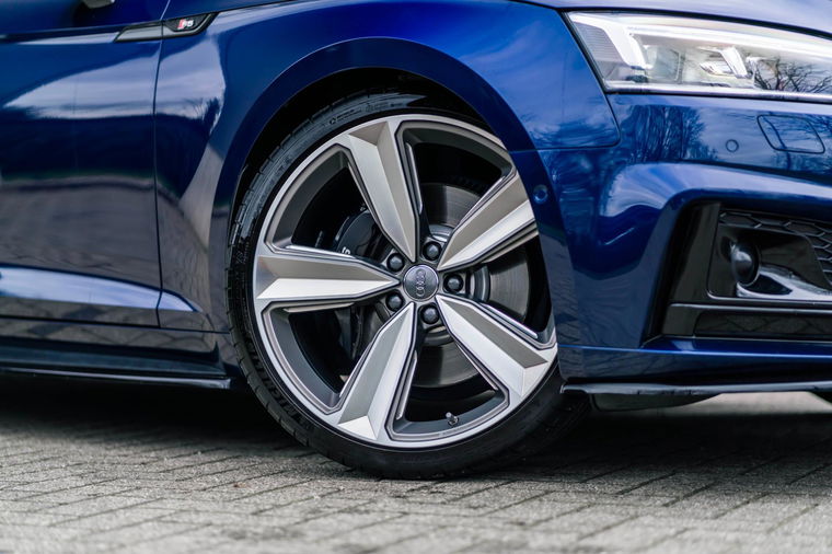 Audi S5