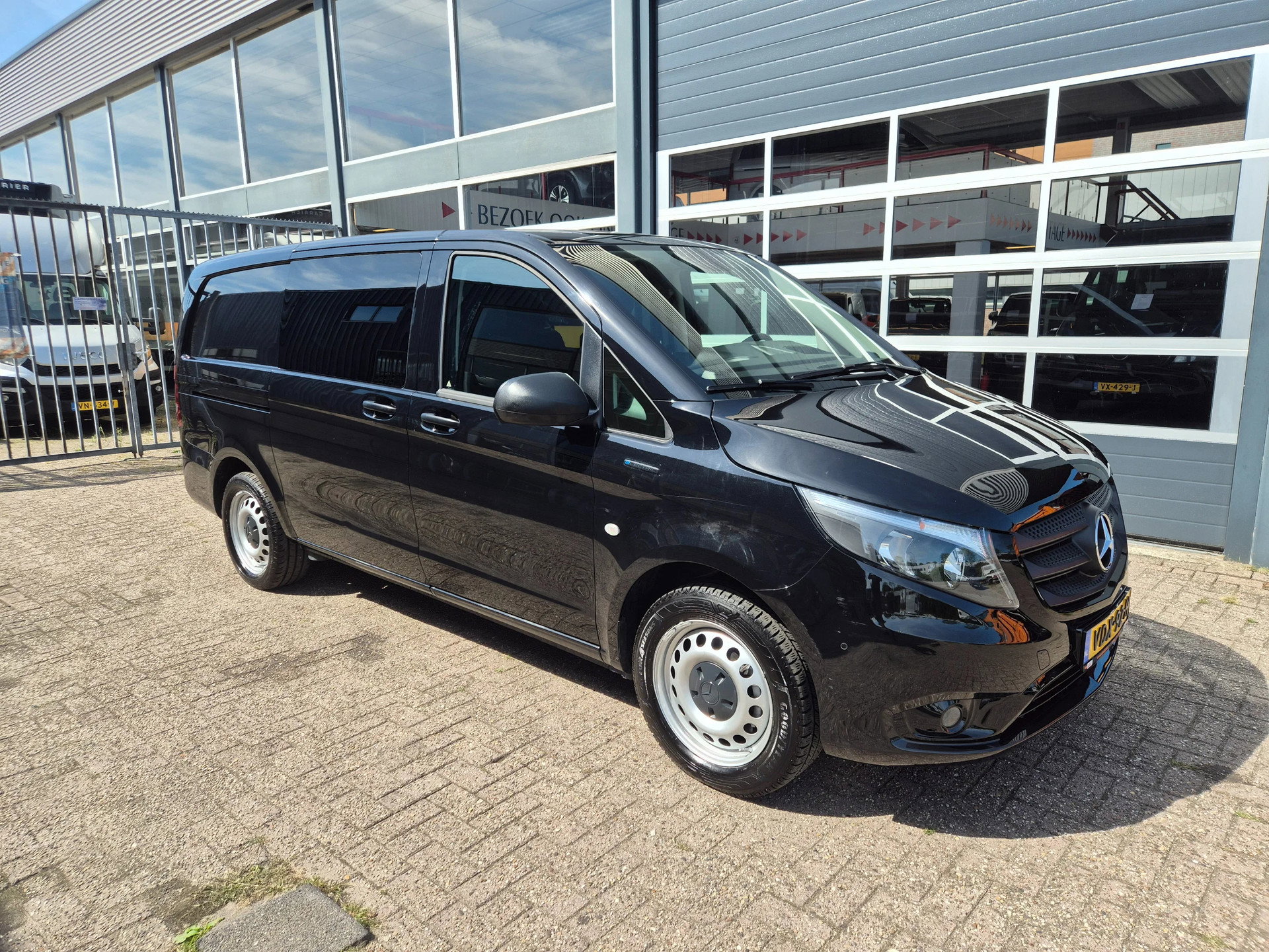 Foto van Mercedes-Benz eVito
