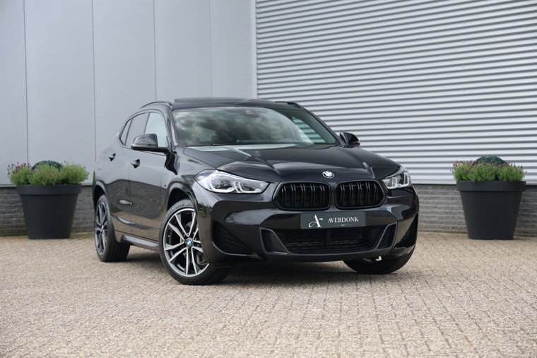 Foto van BMW X2