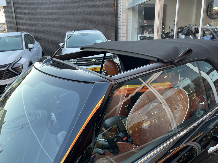 MINI Cabrio