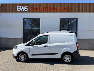 Foto van Ford Transit Courier