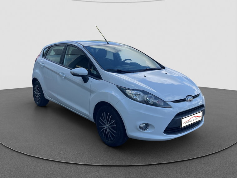 Ford Fiesta foto 1
