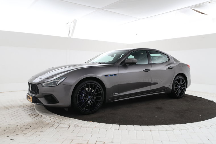 Maserati Ghibli foto 1