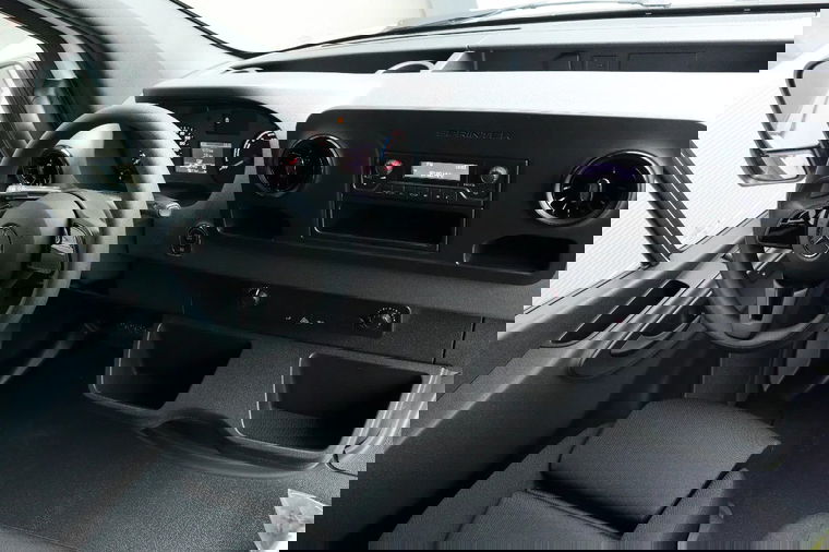 Mercedes-Benz E-Sprinter