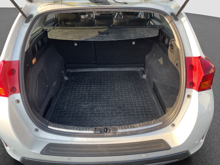 Toyota Auris Touring Sports