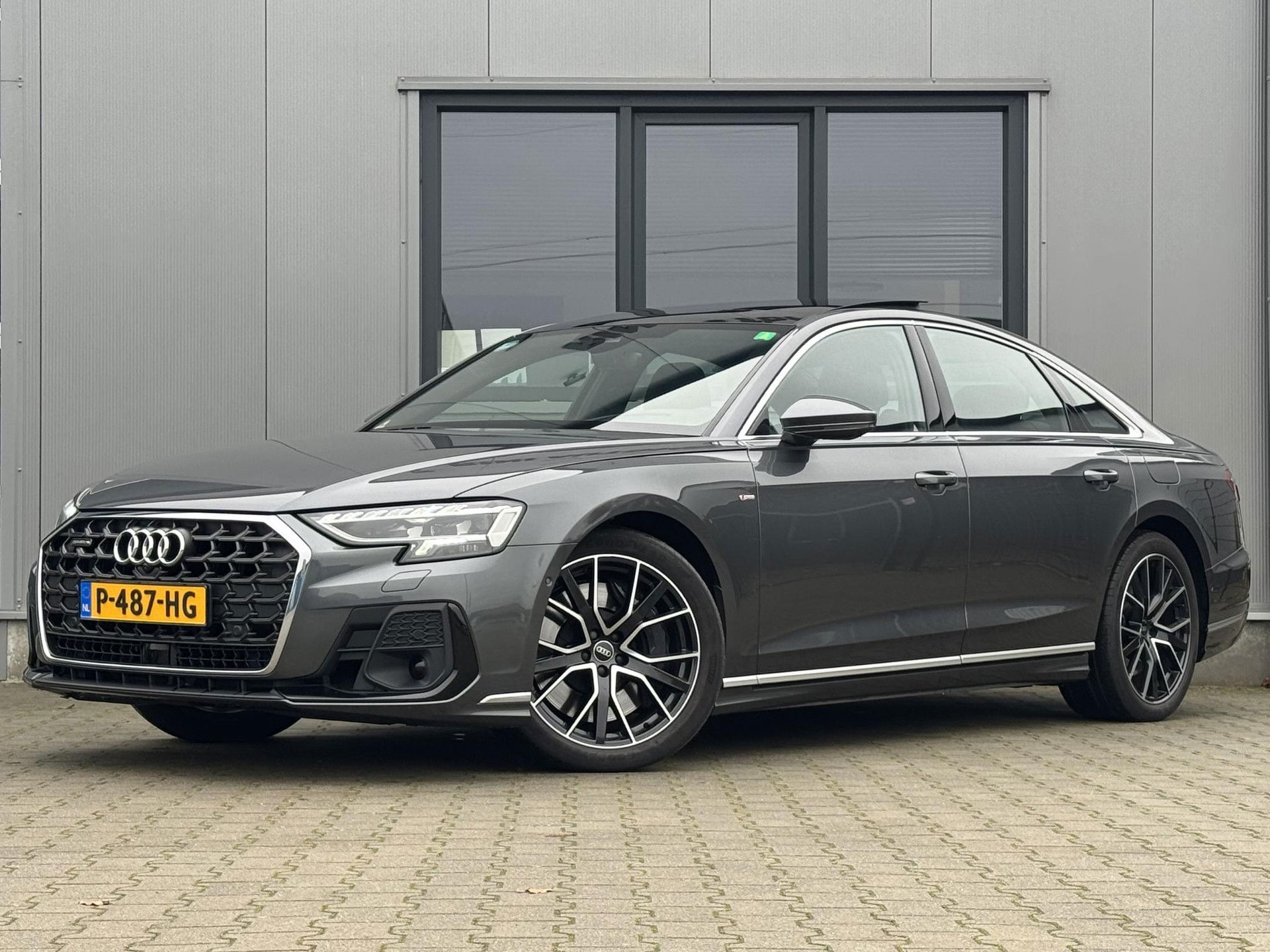 Foto van Audi A8