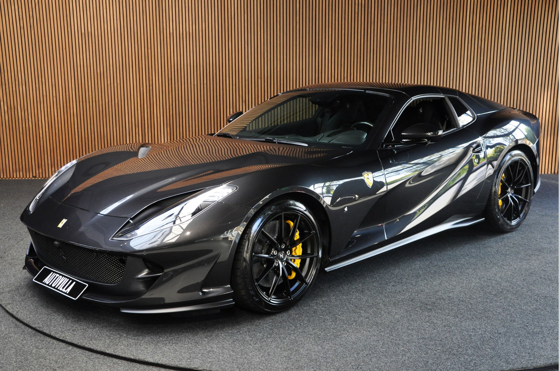 Foto van Ferrari 812 GTS