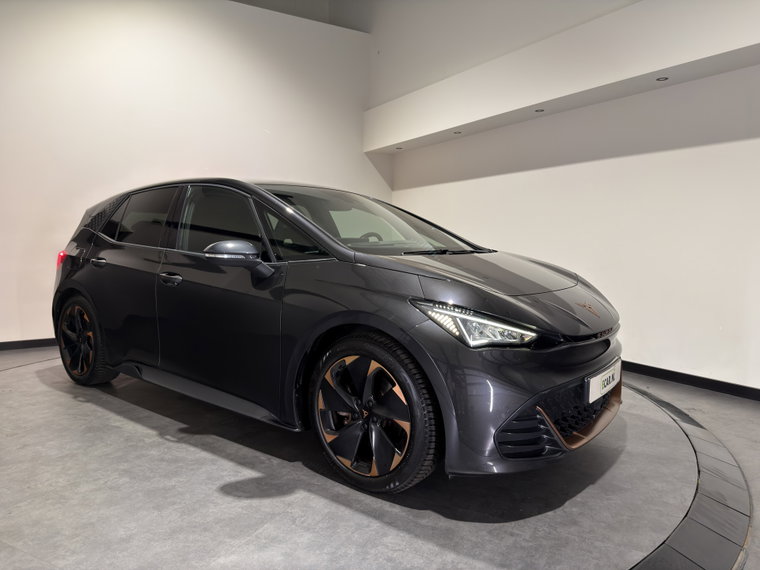 Foto van CUPRA Born