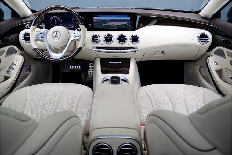 Mercedes-Benz S-Klasse