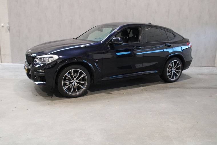 Foto van BMW X4