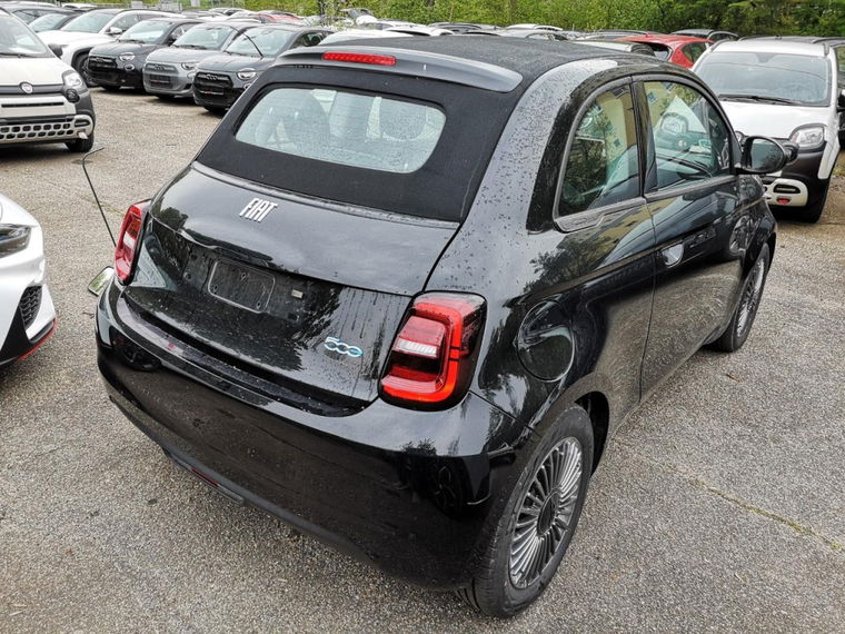 Fiat 500E CABRIO