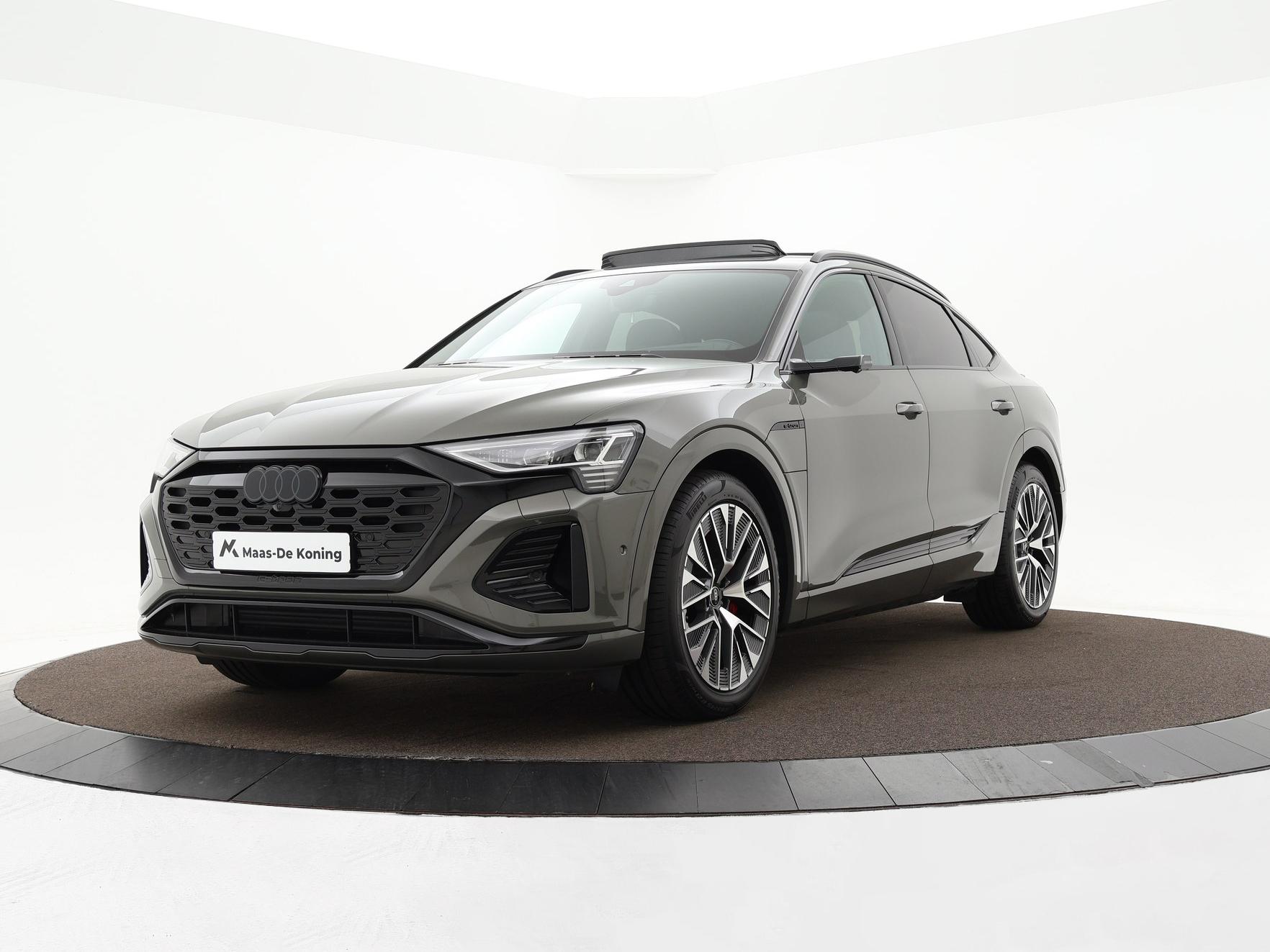 Foto van Audi Q8 Sportback e-tron