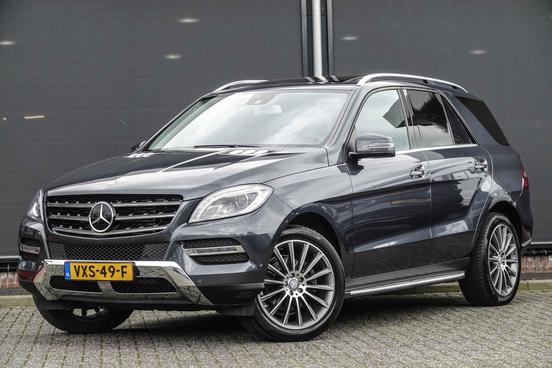 Mercedes-Benz M-Klasse