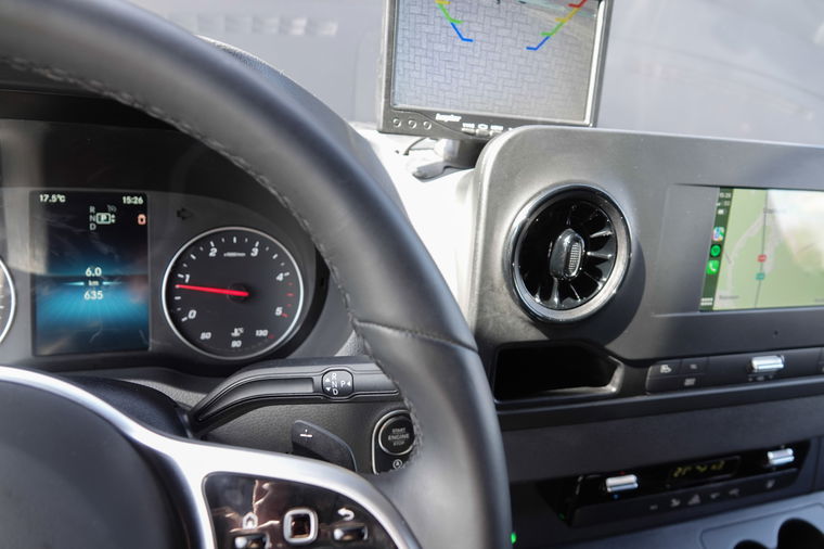 Mercedes-Benz Sprinter